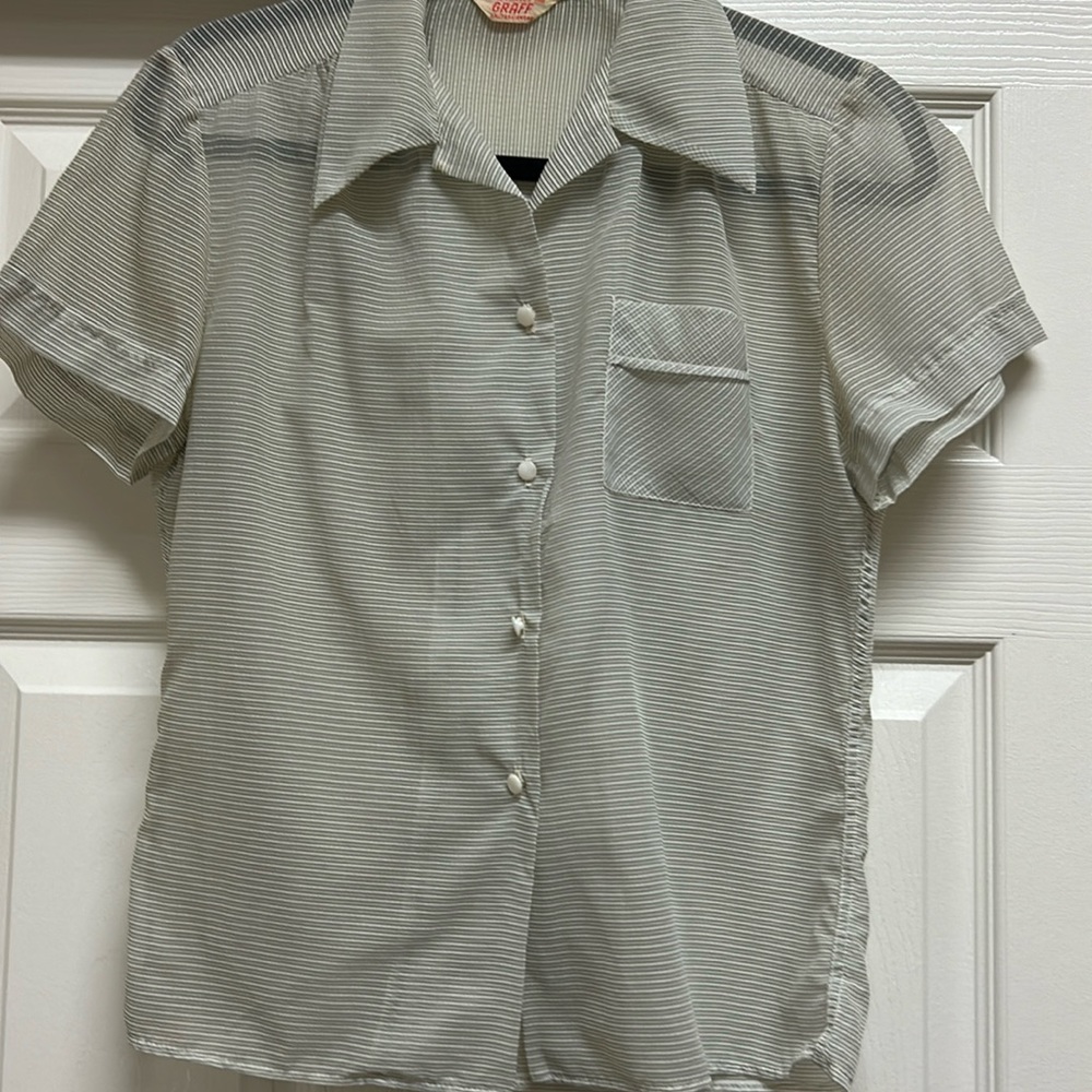 Really cute vintage blouse